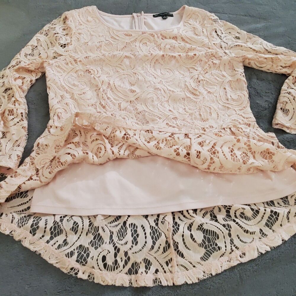 Adrianna Papell Size S Peplum Flounce Pink Lace Coquette Blouse Ruffled Feminine - Picture 3 of 12